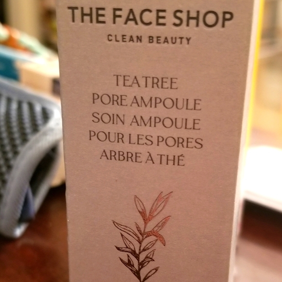The Face Shop Tea Tree Pore Ampoule AHA, BHA, PHA, Hyaluronic Acid, Panthenol - Picture 5 of 5